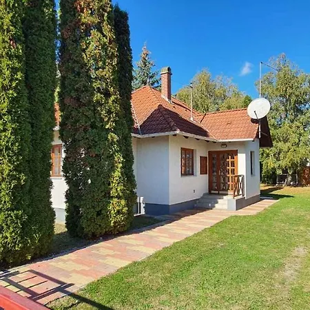 Holiday In Balatonmariafurdo 19539 巴拉顿凯赖斯图尔